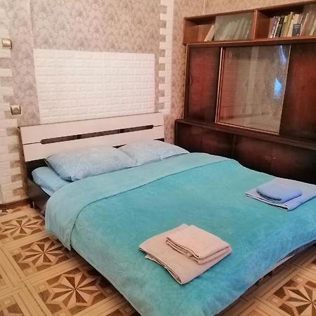 Рядом С Автовокзалом Apartment Odesa Exterior photo